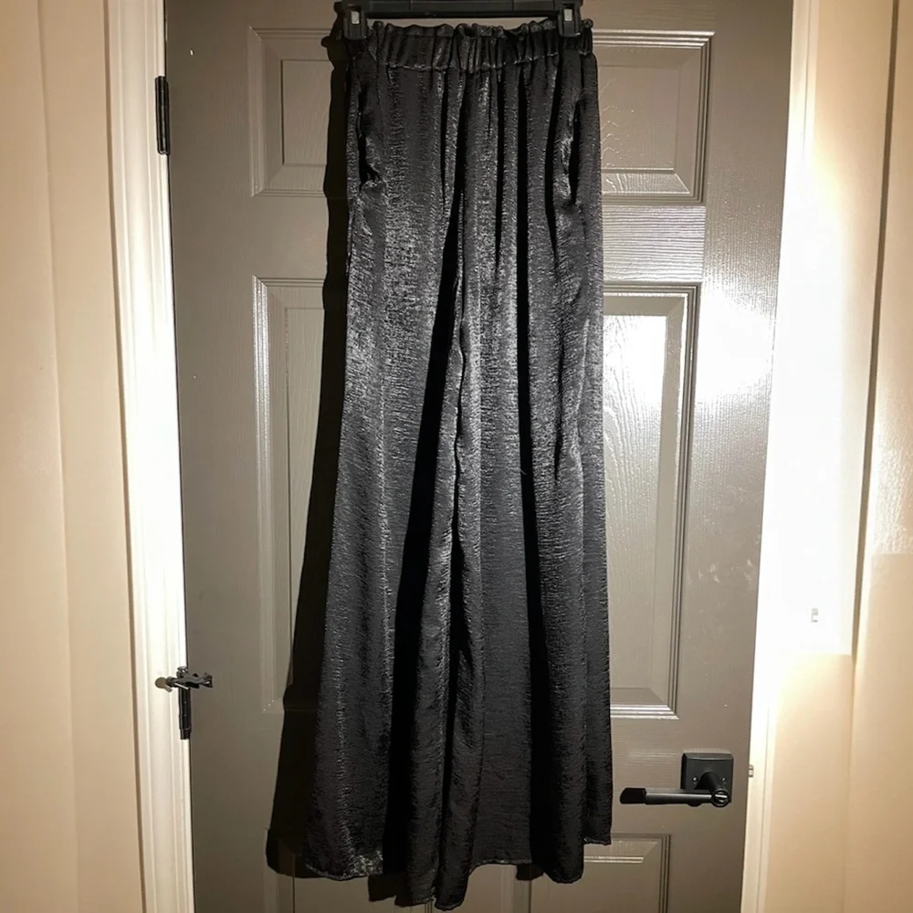 AE Studio High Waist Wide Leg Pants (Black) - XS